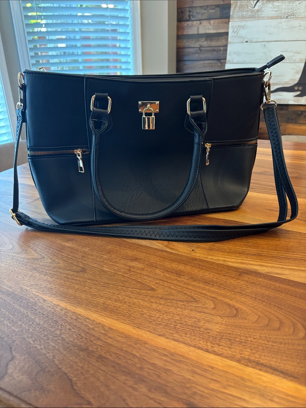 NEW AR New York Black Large Shoulder Tote Travel Bag